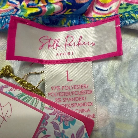 Bright Swirl Wide-Leg Jeans in Blue & Pink - Picture 10 of 11